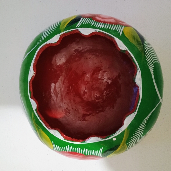 Hand-Painted Green and Red Floral Gourd Bowl - Picture 3 of 5
